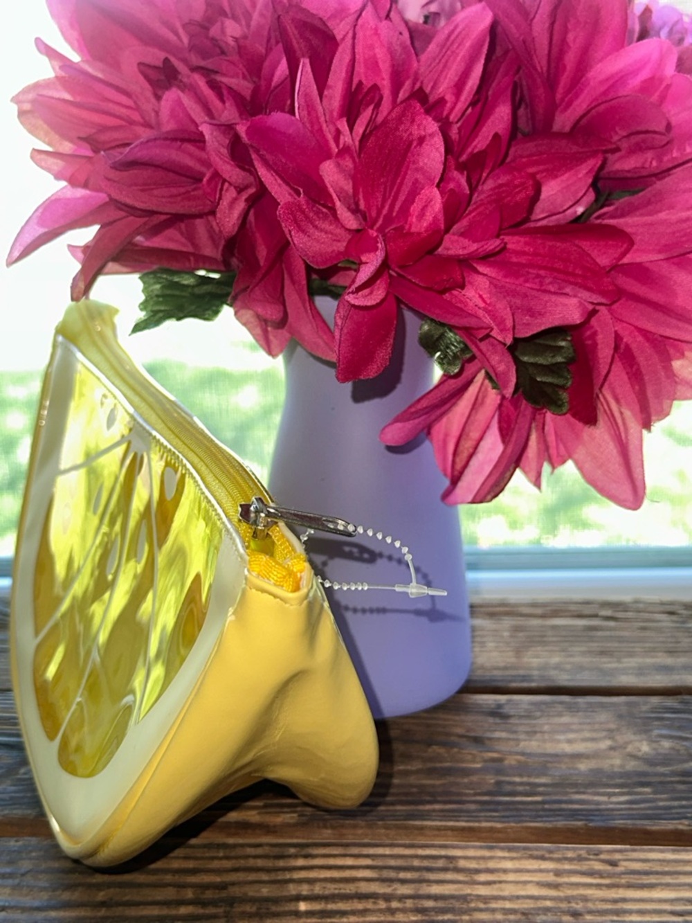 Yellow Lemon Slice Clear Cosmetic Pouch/ Beach Pouch- New - Picture 2 of 5